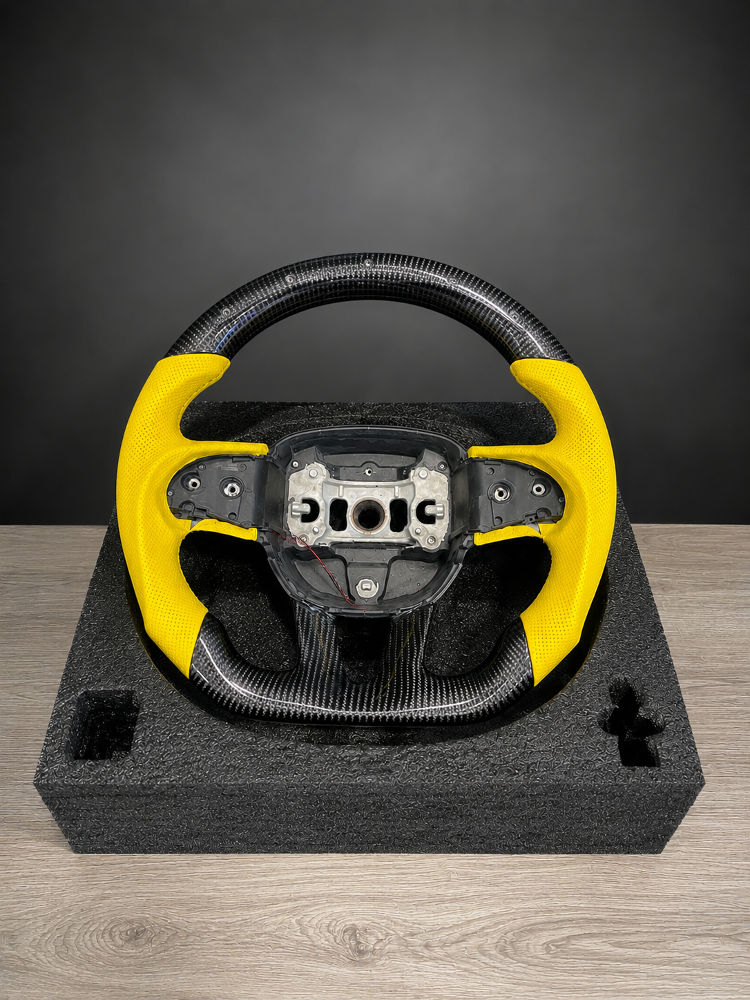 Custom Yellow Carbon Fiber Steering Wheel for Mopar – Leather & LED