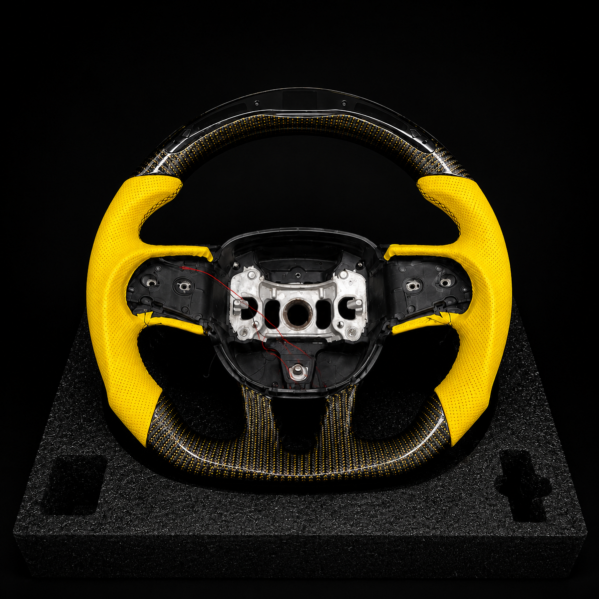 Custom Steering Wheel for Mopar with yellow carbon fiber