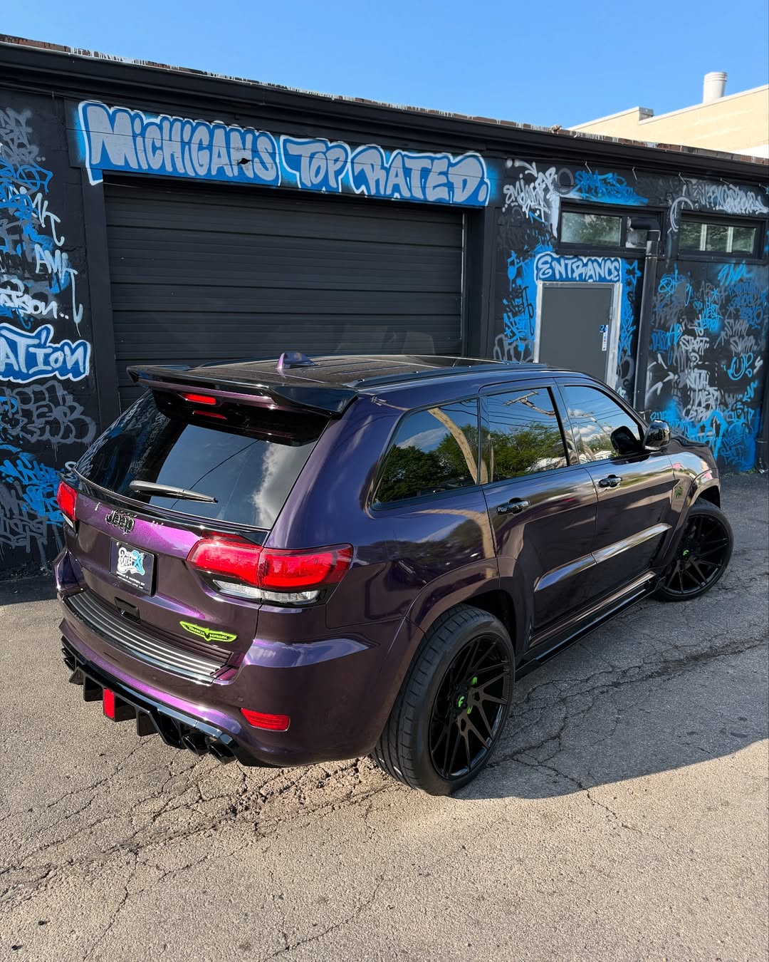 Jeep Trackhawk - Rear